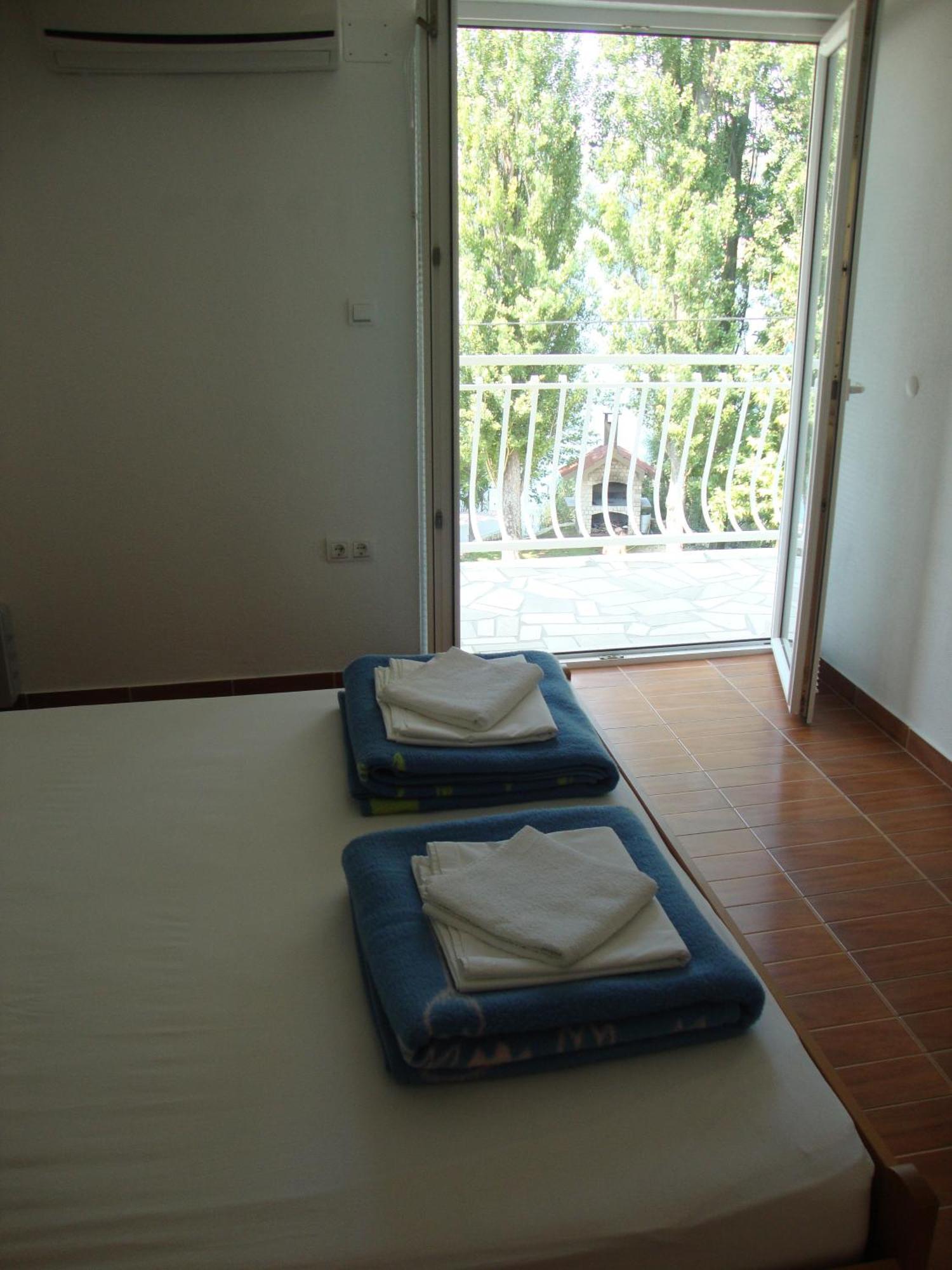 Franic Bacina Lakes Apartments Ploce  Exterior foto