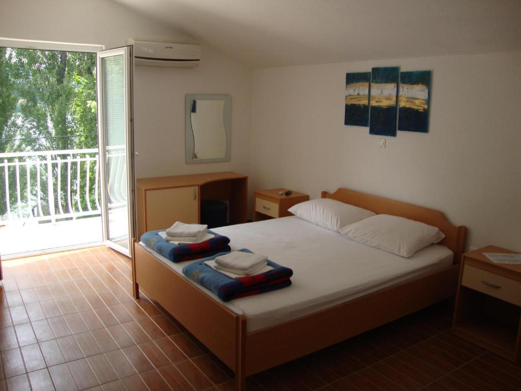 Franic Bacina Lakes Apartments Ploce  Habitación foto